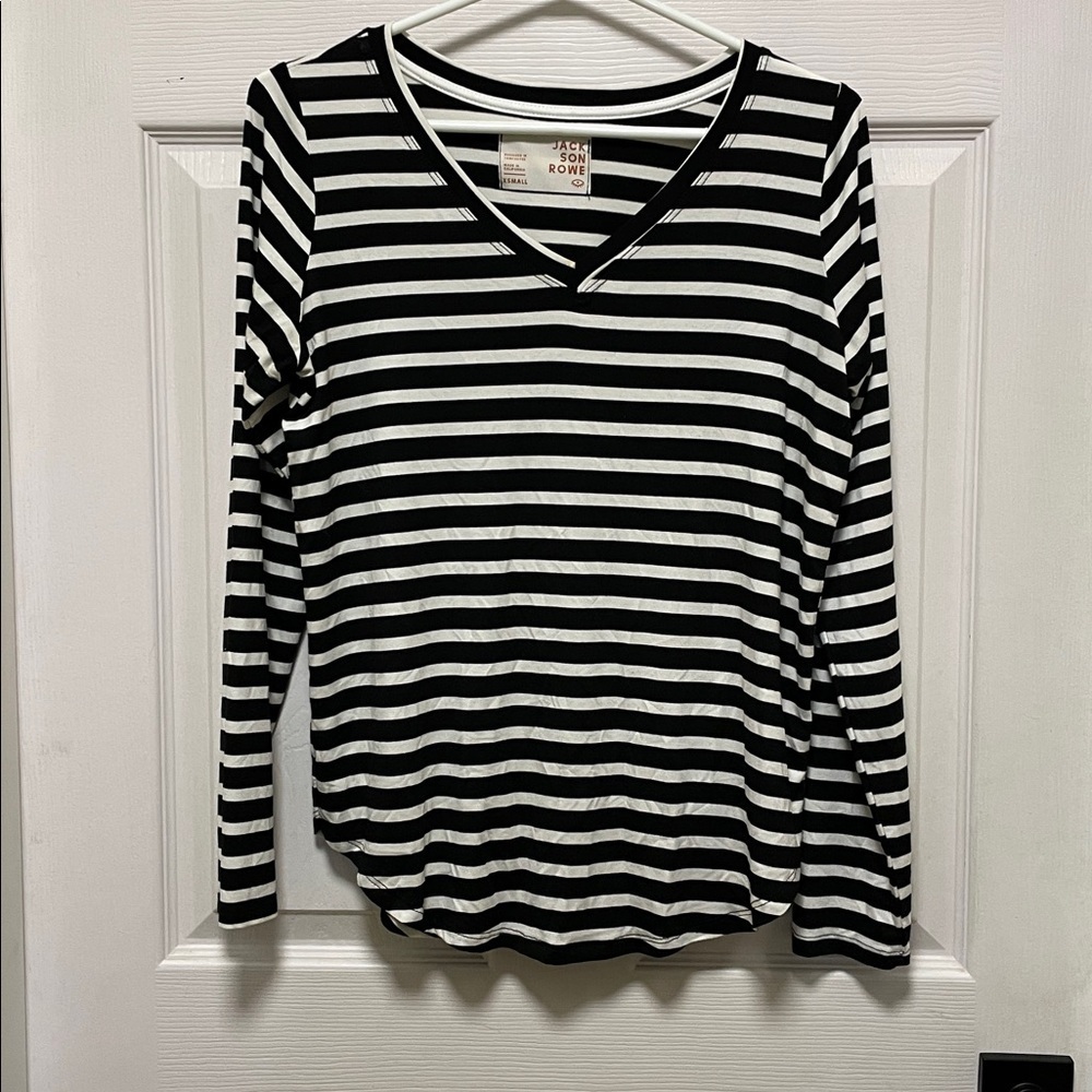 Jackson Rowe | V-Neck | Long Sleeve | Striped | Lightweight | Top | Size XS